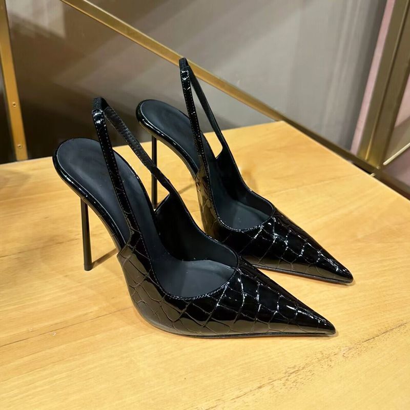 New Simple Pointed Back Hollow - Women Fashion Simple reseña y precio